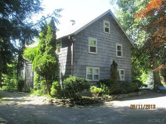 137 Cole Shears Ct unit 2, Carmel, NY 10512 - photo 1