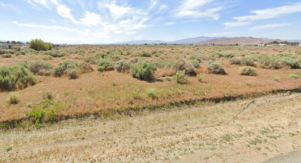 0 60th St W & Charan Rd unit 20009653, Rosamond, CA 93560 - photo 1