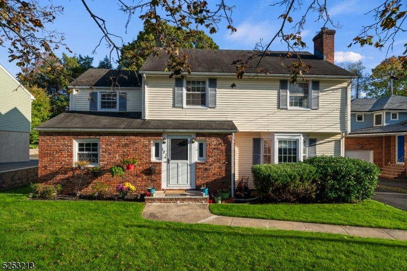 Sold $739,000 • Co-Listing Agent