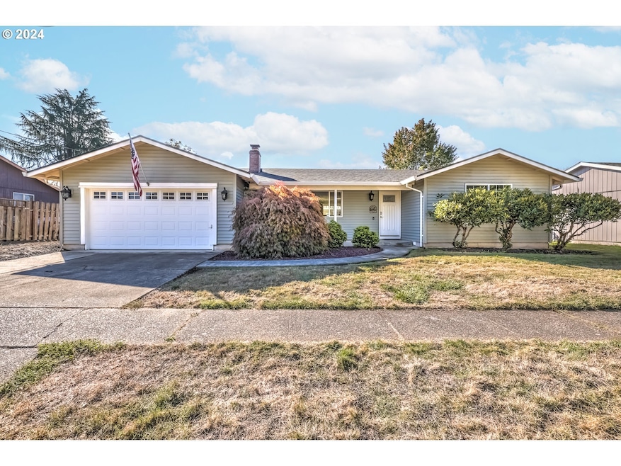 200 W 9th St, Newberg, OR 97132 - photo 1