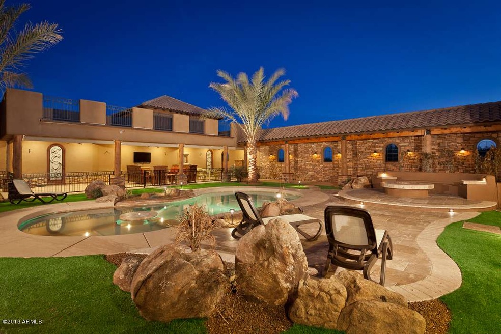 interior_courtyard