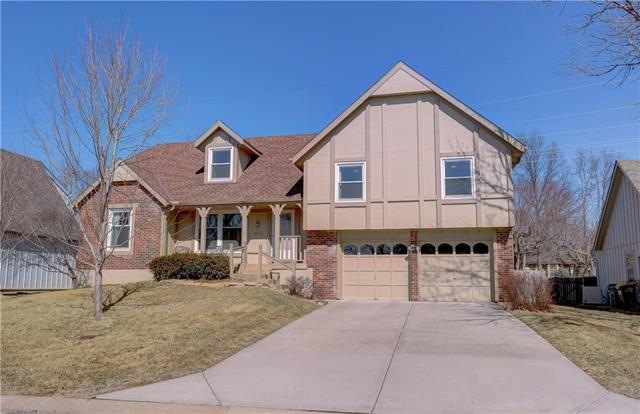 4 Bedroom 2 Full 2 Half Bath Move In Ready!
