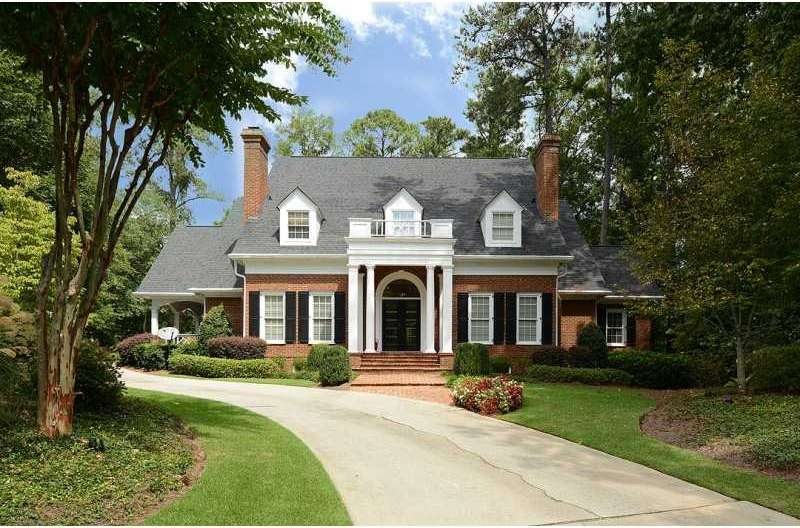 Exterior Front. 325 Mossy Pointe