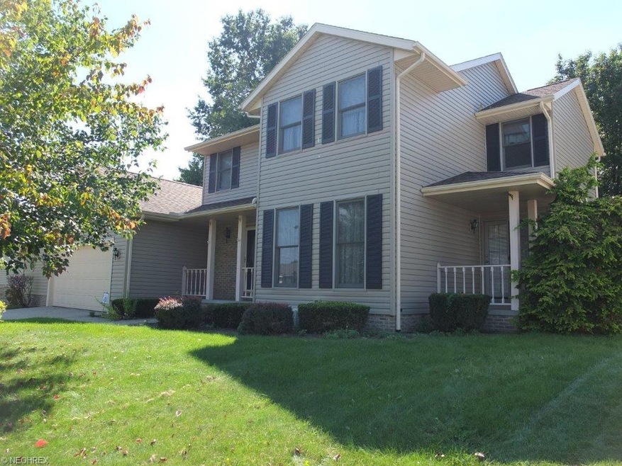 Over 2,500 square feet of living space in this North Canton 2 story home!