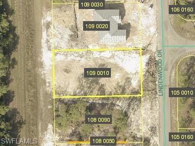 1823 Lindenwood Dr, Lehigh Acres, FL 33972 - photo 1