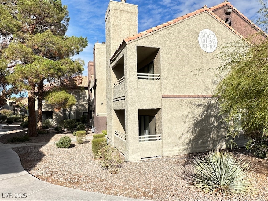 5062 S Rainbow Blvd unit 201, Las Vegas, NV 89118 - photo 1