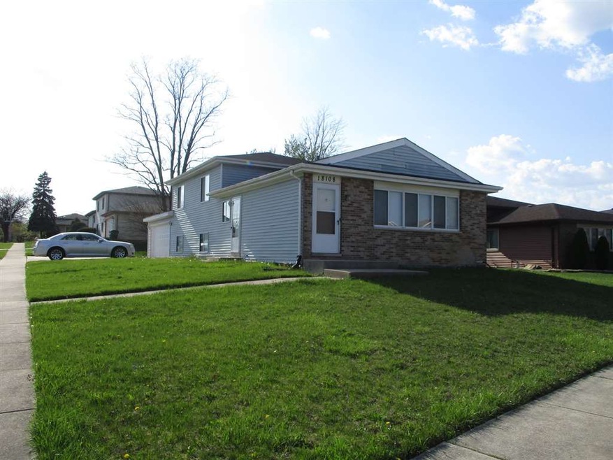 18108 Juneway Ct, Country Club Hills, IL 60478 - photo 1