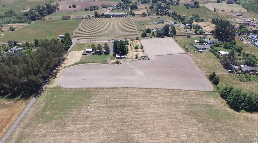 unlisted-address, Sebastopol, CA 95472 - photo 1