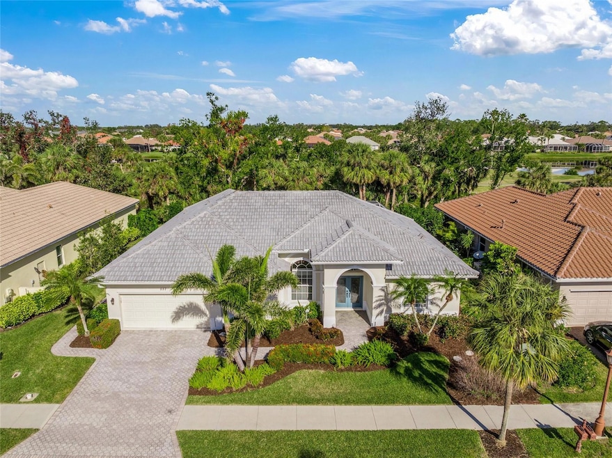For Sale $697,500 • Co-Listing Agent
