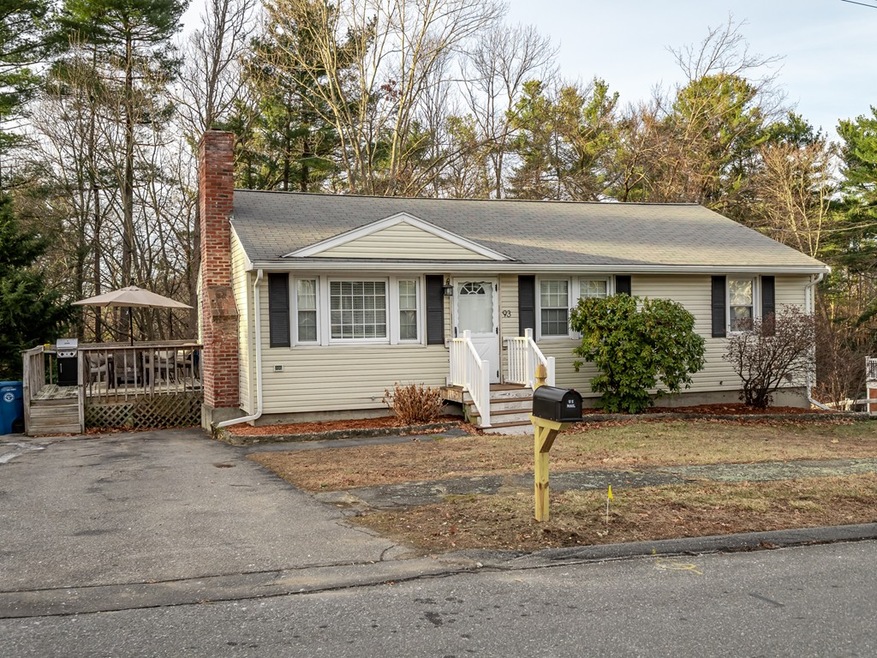 93 Rosewood Ave, Billerica, MA 01821 - photo 1