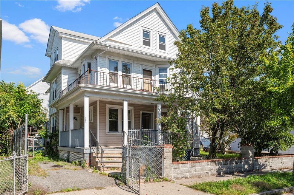 141 Sumter St unit 1, Providence, RI 02907 - photo 1