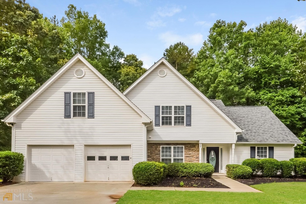 220 Trelawney Cir, Covington, GA 30016 - photo 1