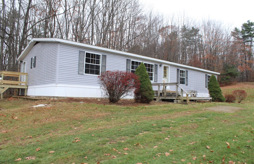 22 Dazzle Ln, Gardiner, ME 04345 - photo 1