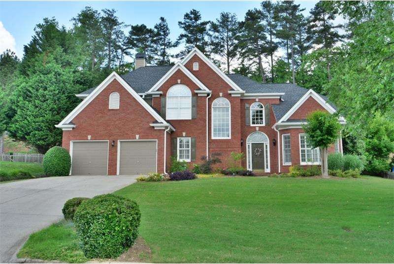 Beautiful Brick Front Home on Private Cul-de-sac L