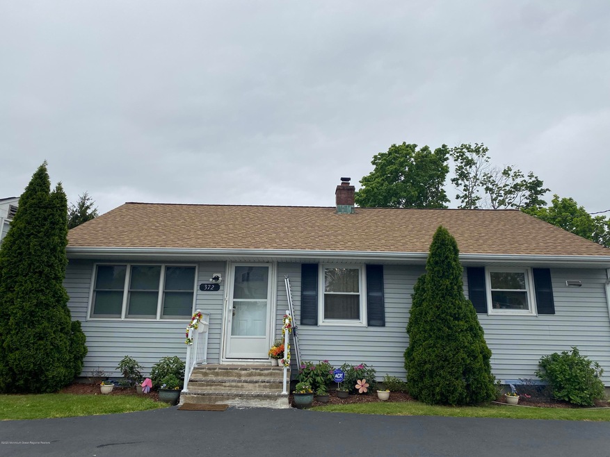 372 Broad St, Eatontown, NJ 07724 - photo 1