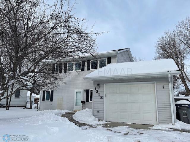 1318 4TH AVE S N MOORHEAD