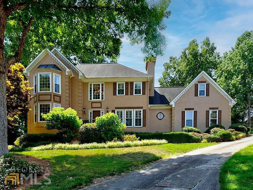 5122 Charlsie Dr, Marietta, GA 30068 - photo 1