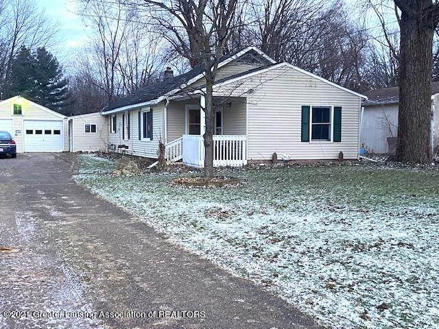 6301 Rosedale Rd, Lansing, MI 48911 - photo 1