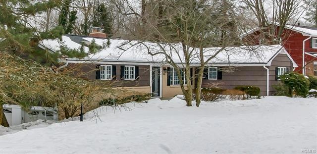 35 Mayer Dr, Suffern, NY 10901 - photo 1