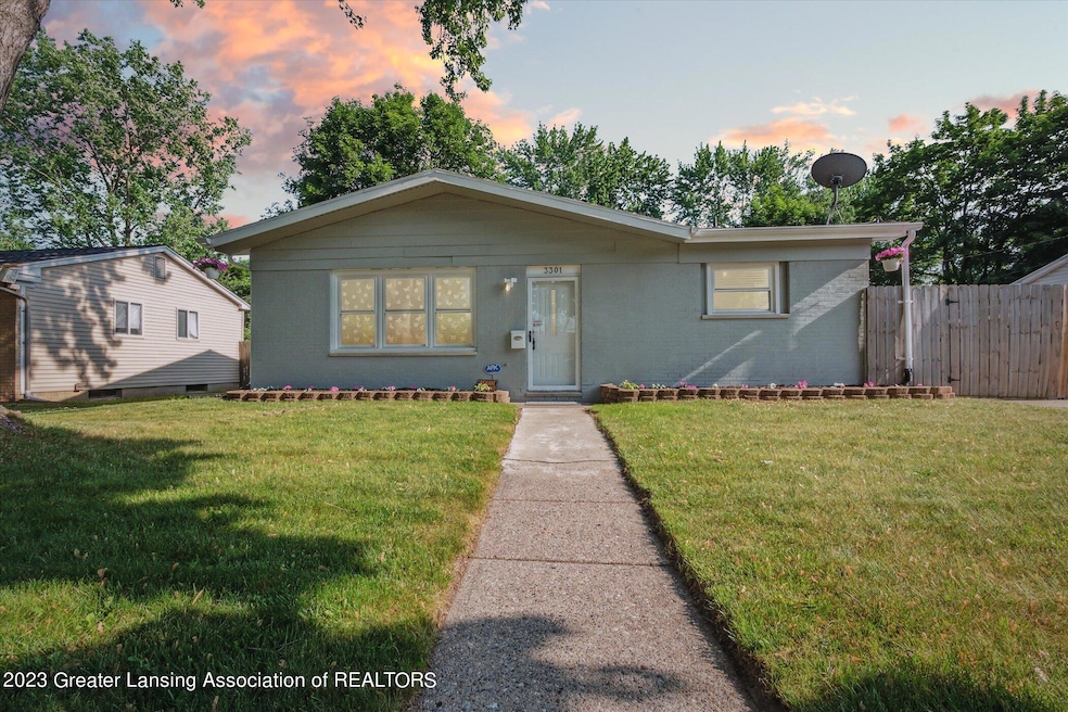 3301 Jerree St, Lansing, MI 48911 - photo 1