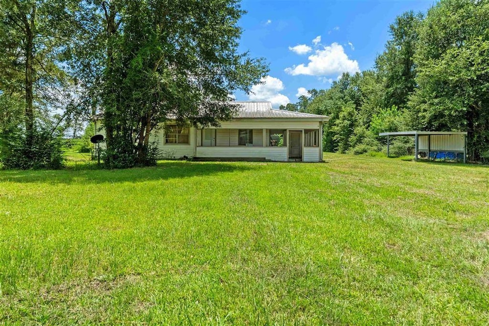 1255 Penton Rd, Dequincy, LA 70633 - photo 1