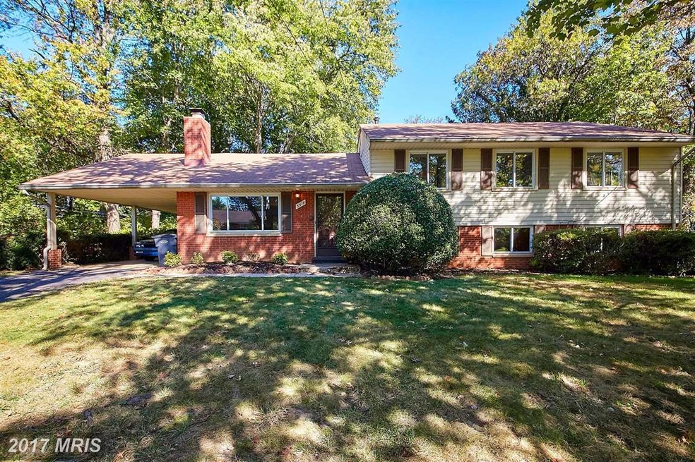 3318 Wilkins Dr, Falls Church, VA 22041 - photo 1