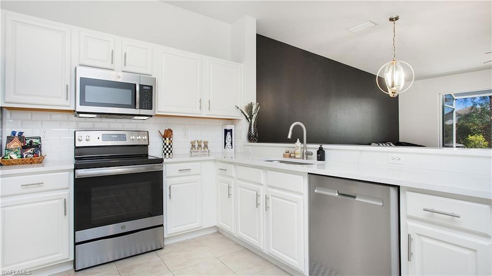 16242 Ravina Way unit 85, Naples, FL 34110 - photo 1