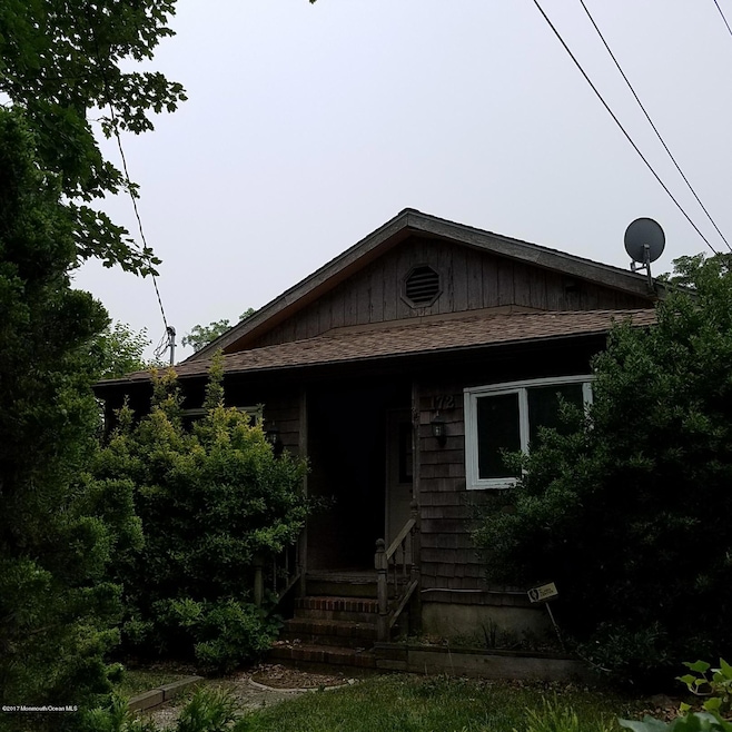 172 Ludlow St, Long Branch, NJ 07740 - photo 1