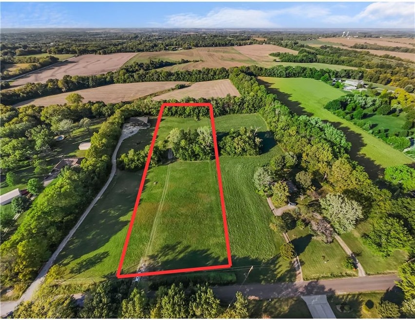 32810 E Perry Rd, Sni-A-bar Township, MO 64029 - photo 1