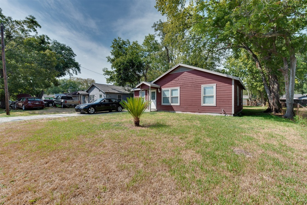 7601 Springdale St, Houston, TX 77028 - photo 1