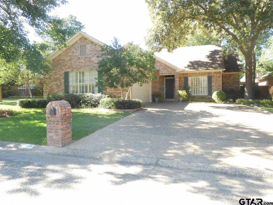 723 Fairmont Dr, Tyler, TX 75701 - photo 1