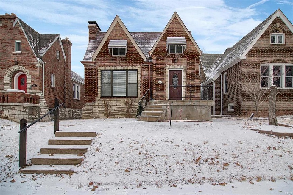 5235 Winona Ave, Saint Louis, MO 63109 - photo 1