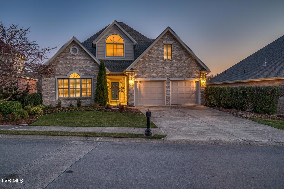 Sold $727,500