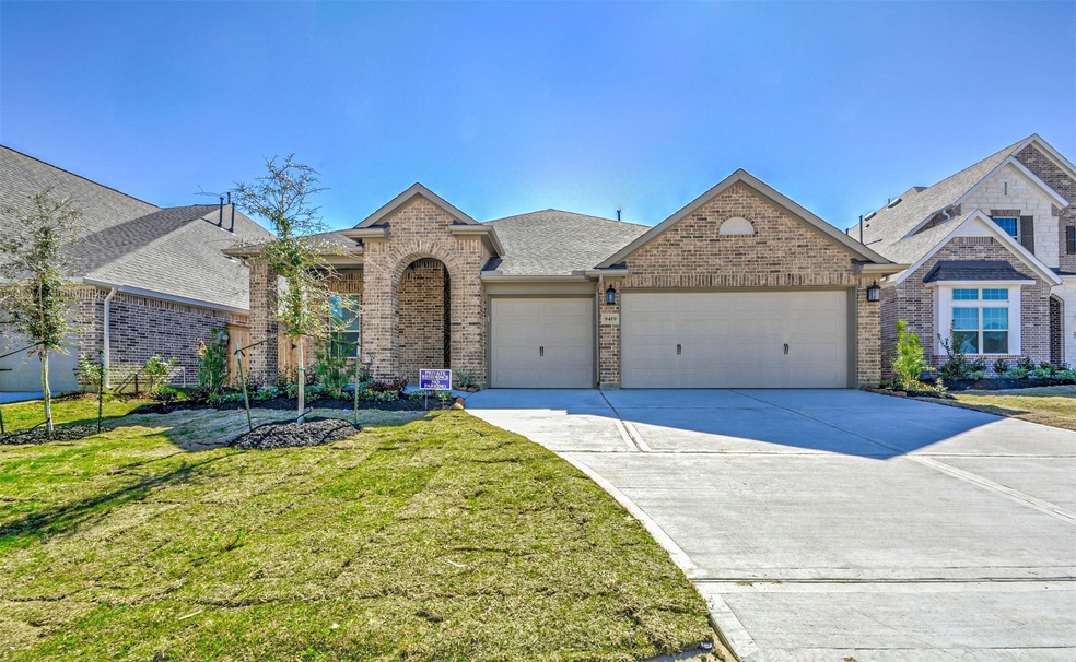 9419 Stablewood Lakes Ln, Tomball, TX 77375 - photo 1