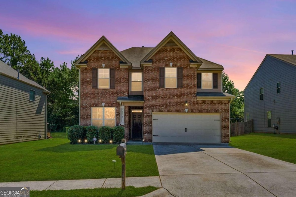 9757 Ivey Ridge Cir, Jonesboro, GA 30238 - photo 1