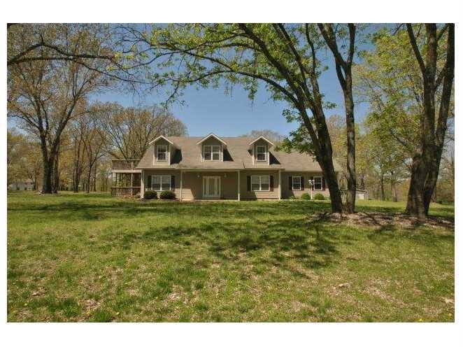 11132 Pumpkin Hill Dr, Bentonville, AR 72712 - photo 1