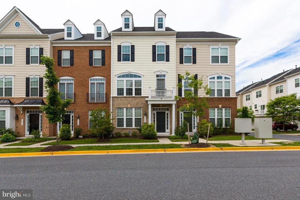 8203 Gibbs Way, Hyattsville, MD 20785 - photo 1