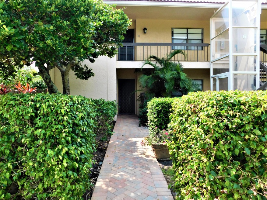 6 Southport Lane A