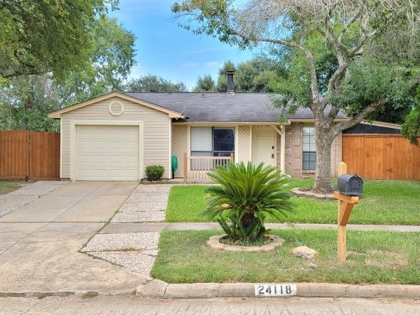 24118 Running Iron Dr, Hockley, TX 77447 - photo 1