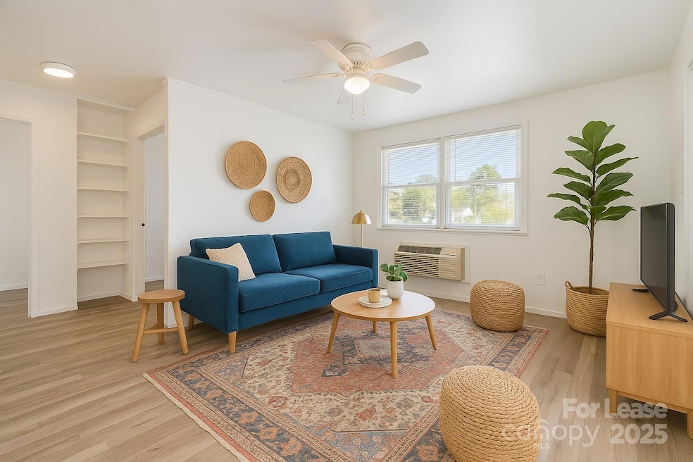 200 York St unit F2, Chester, SC 29706 - photo 1