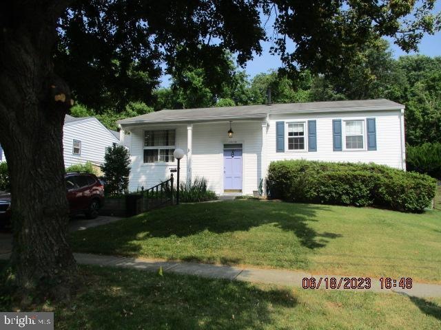 13115 Beaver Terrace, Rockville, MD 20853 - photo 1