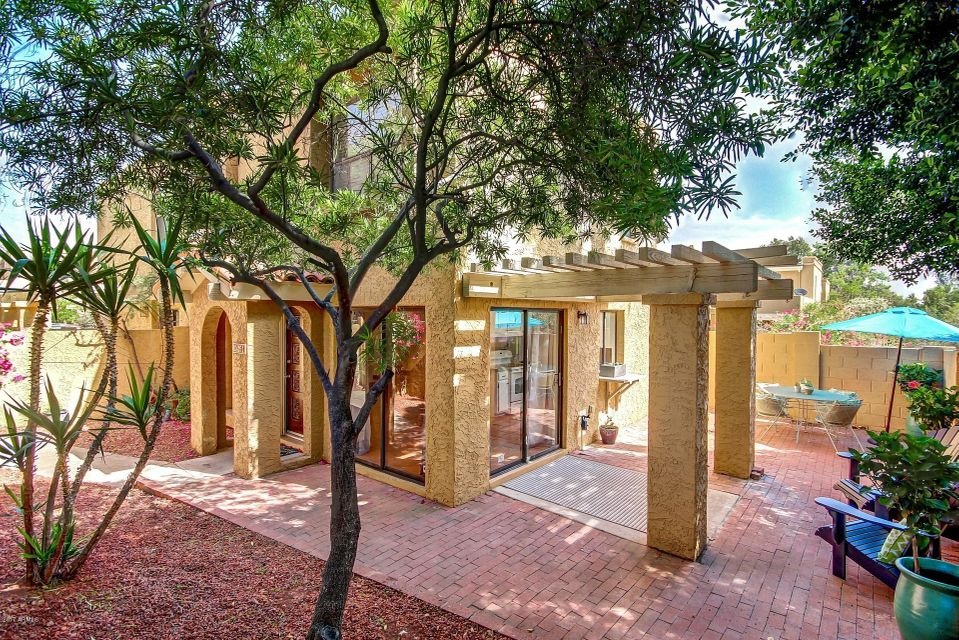 10426 N 11th St unit 1, Phoenix, AZ 85020 - photo 1