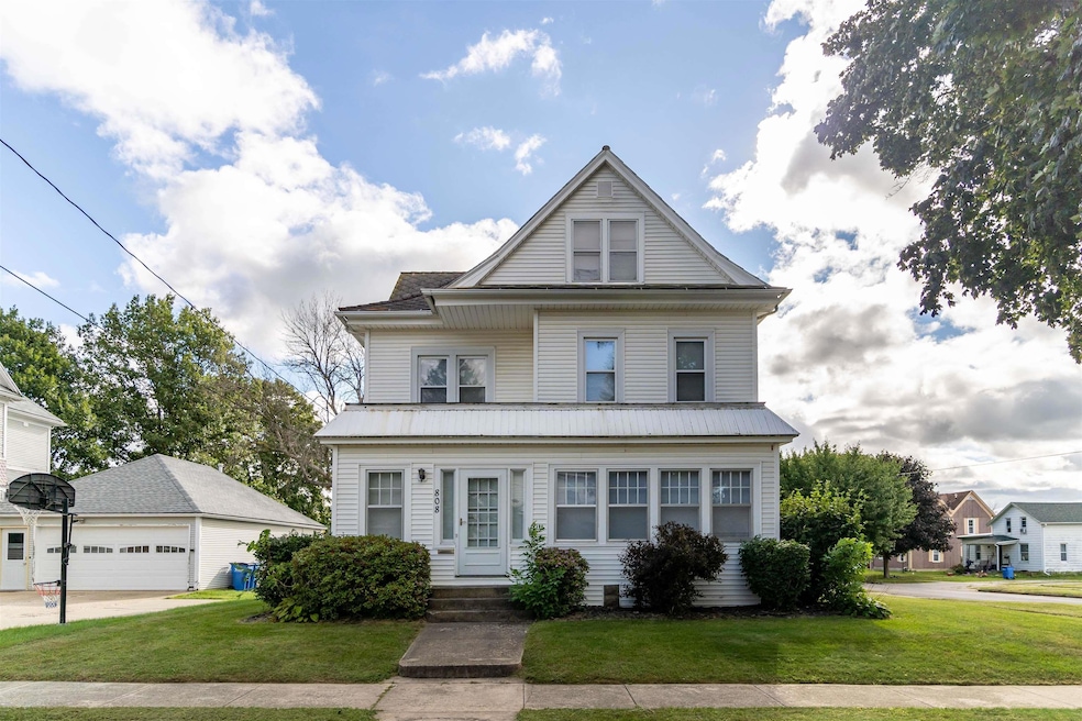 For Sale $197,900 • Co-Listing Agent