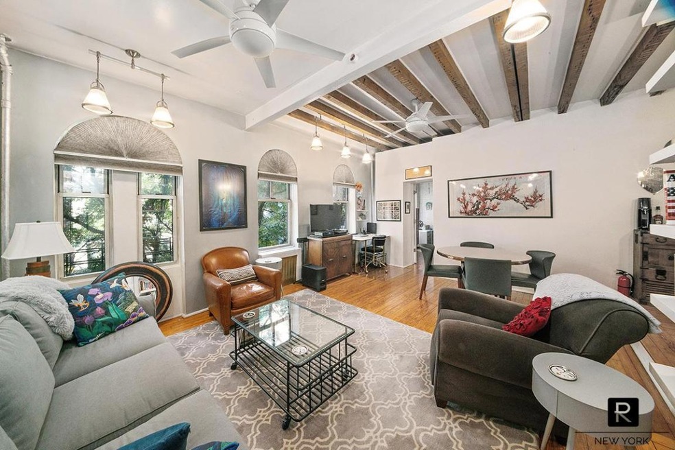 308 Mott St unit 2C, New York, NY 10012 - photo 1