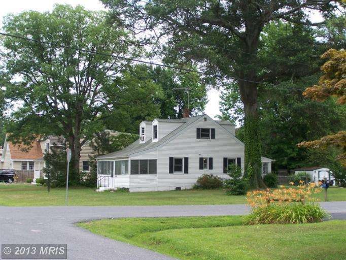 627 Alabama Ave, North Beach, MD 20714 - photo 1