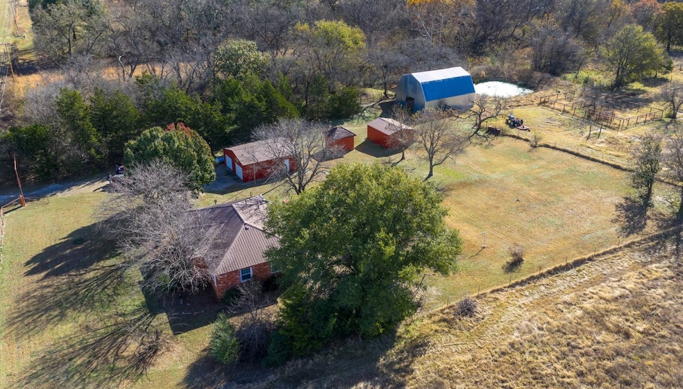 372059 E 1000 Rd, Mason, OK 74859 - photo 1
