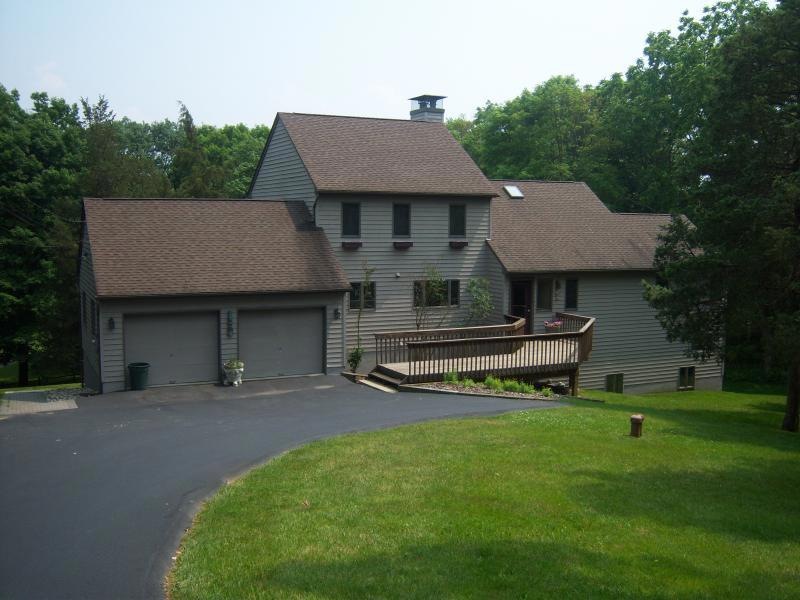 40 Lawrence Rd, Lafayette, NJ 07848 - photo 1