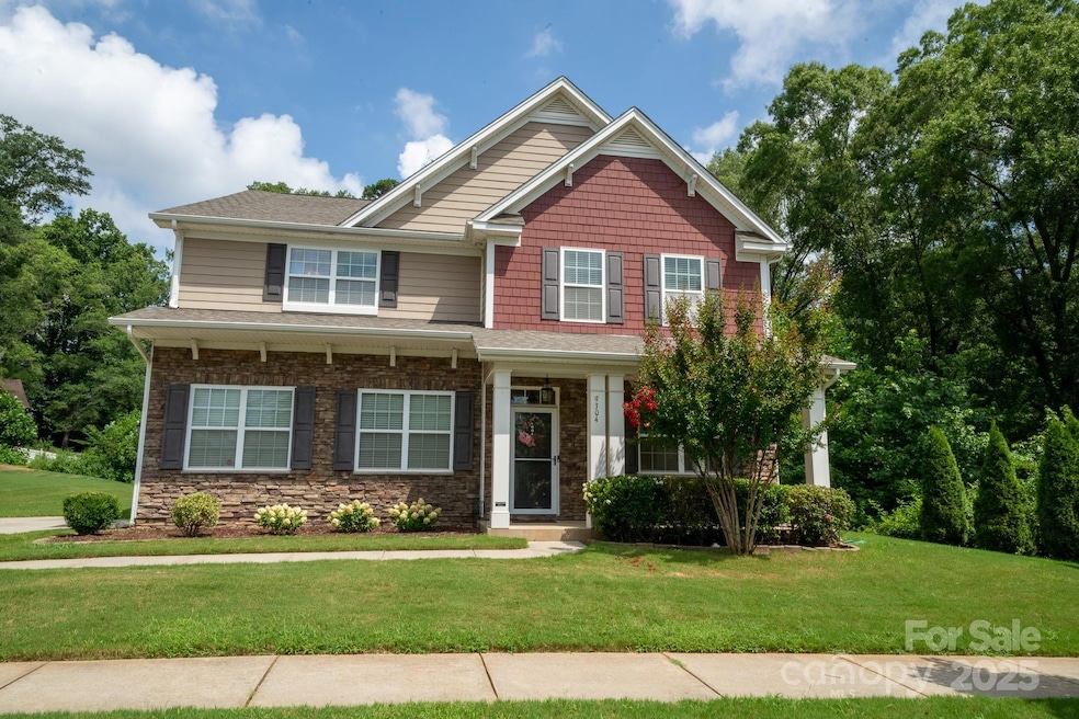 For Sale $640,000