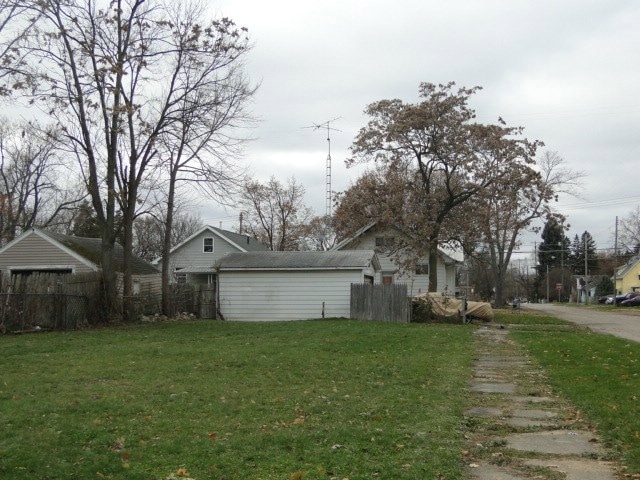 1427 Arlington Ave, Flint, MI 48506 - photo 1