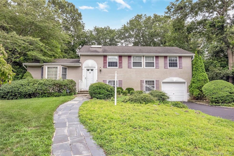 9 Branch Ln, East Setauket, NY 11733 - photo 1